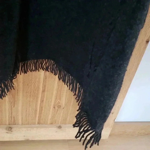 Long Gray Sweater Cardigan Open Front Fringed Lagen LOOK Size Medium - Picture 6 of 10